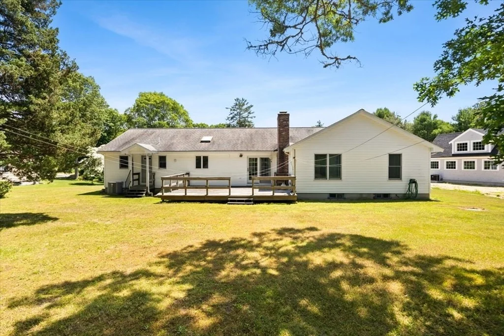 Photo of 8 Sherry Ln