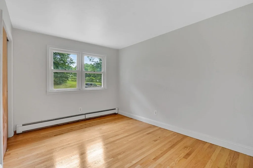 Photo of 250 Old Lyman Rd