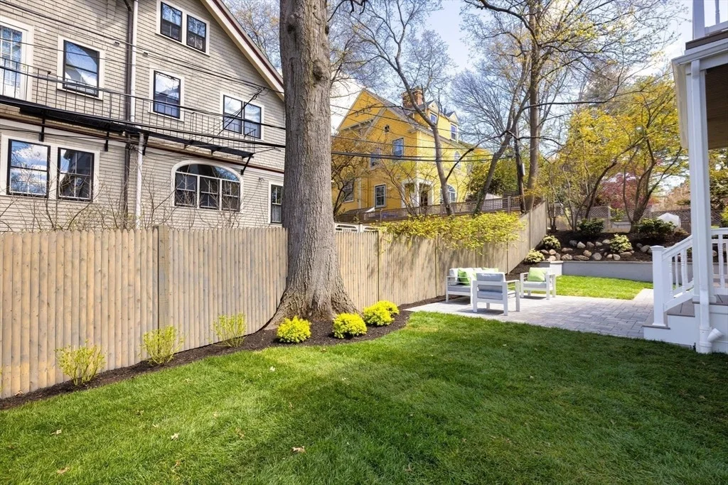 Photo of Unit 1 at 21 Kent Square