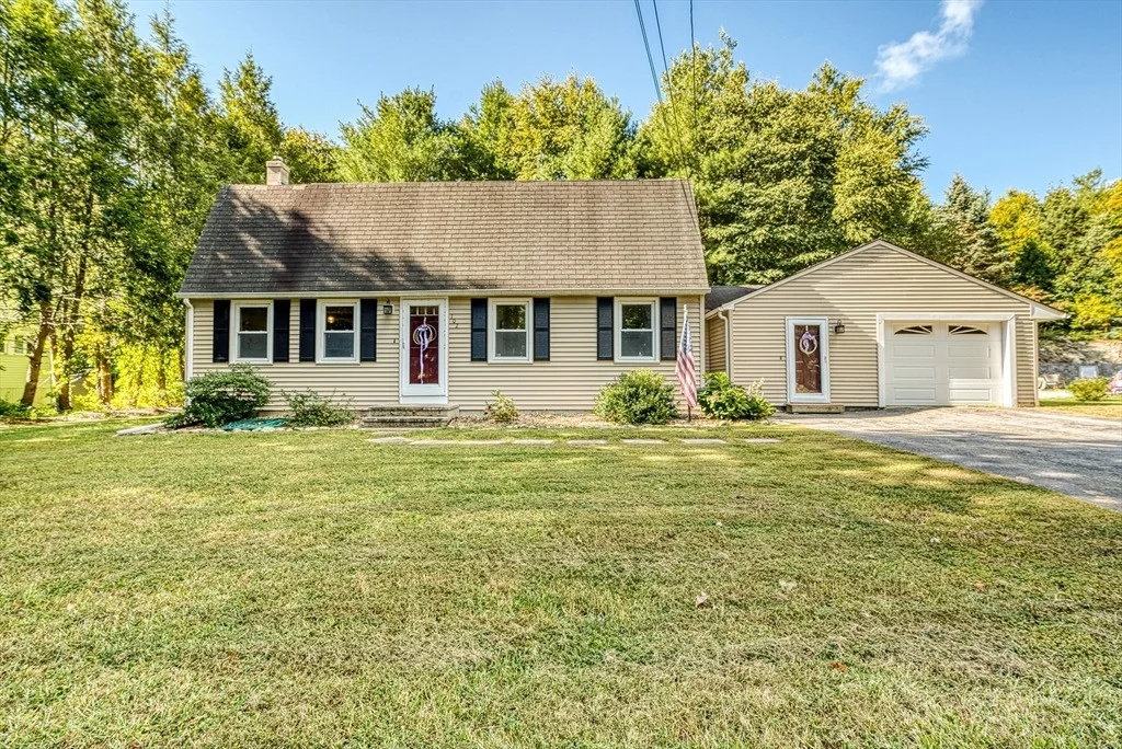 Photo of 102 Lower Gore Rd