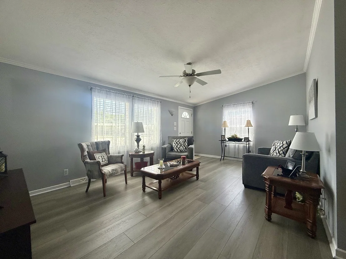 Photo of 156 Vineyard Drive