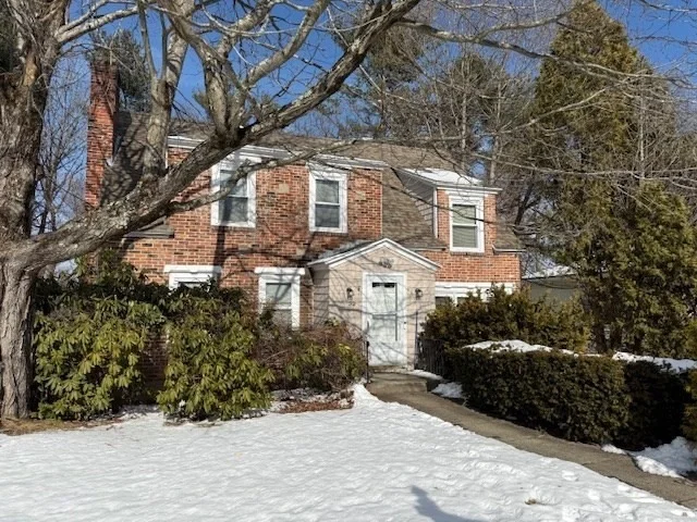 Photo of 32 Zenith Dr