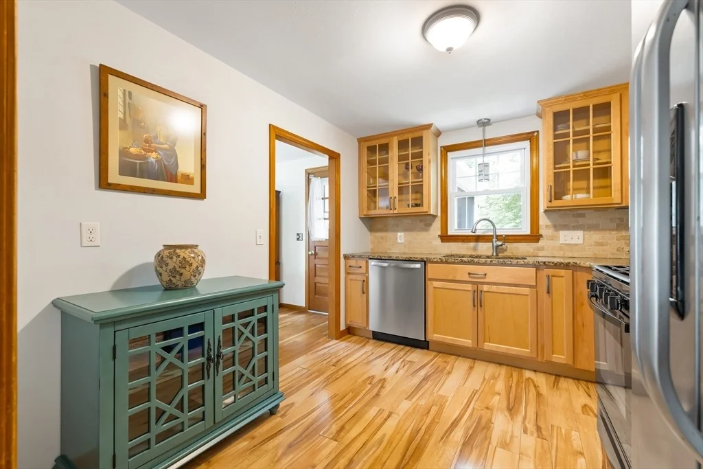 Photo of 31 Robert Rd