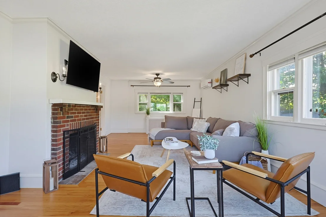 Photo of 49 Katherine Rd