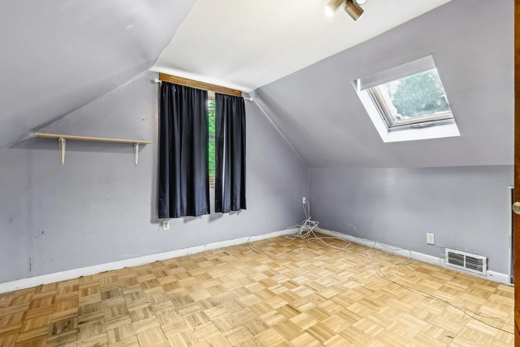 Photo of 24 Richard Dr