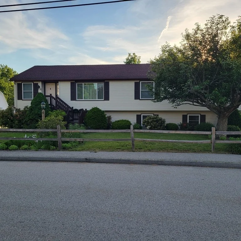 Photo of 4 Eastern Ave