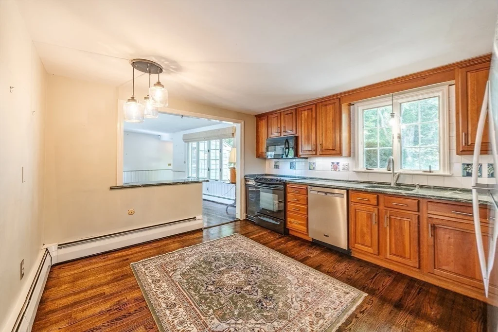 Photo of 21 Pine Ridge Circle