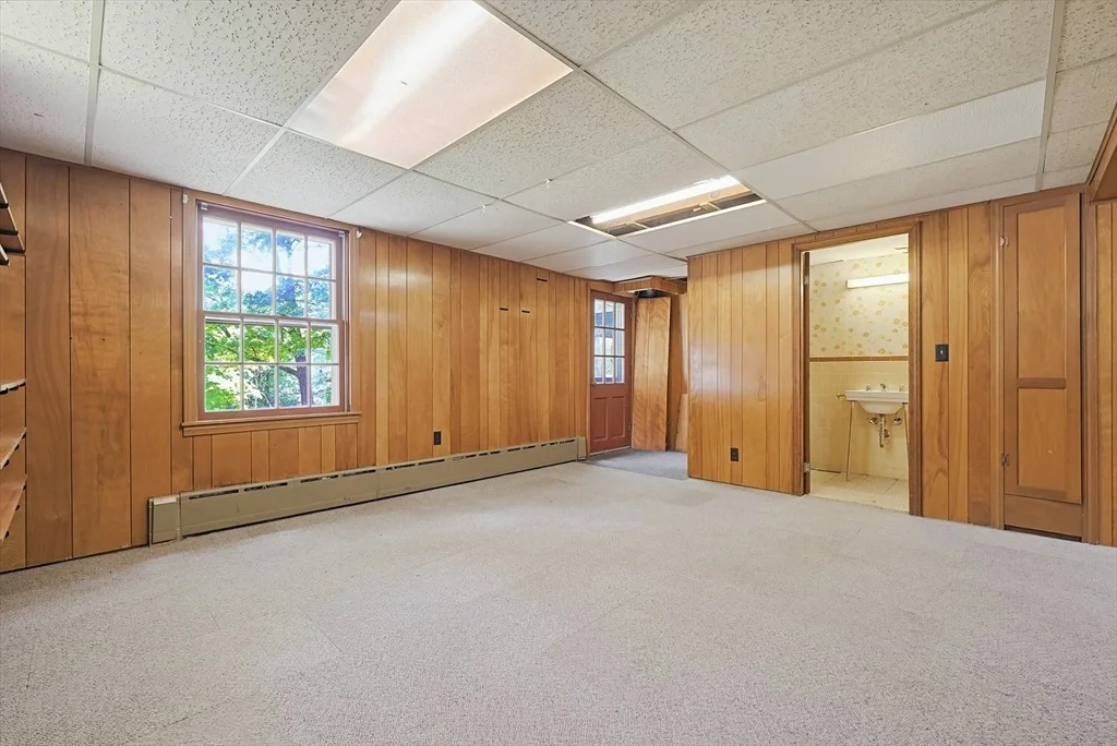 Photo of 281 Scott Rd