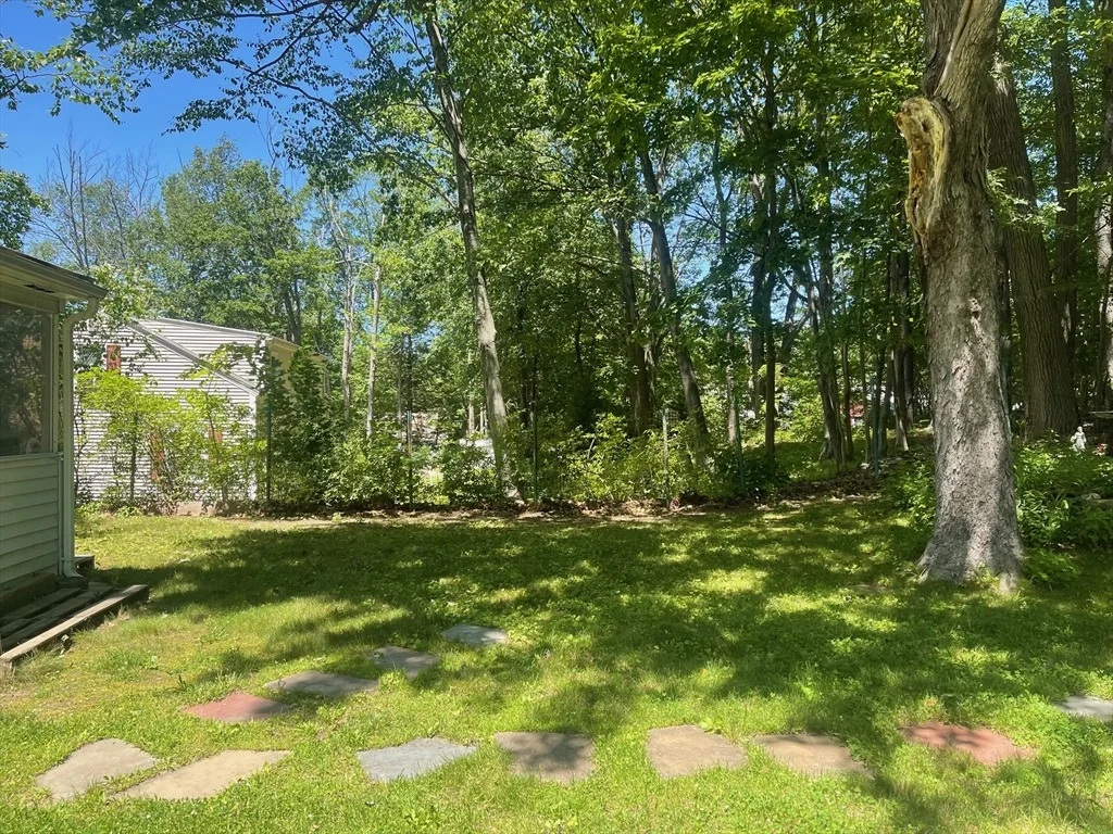 Photo of 20 Becky Ave