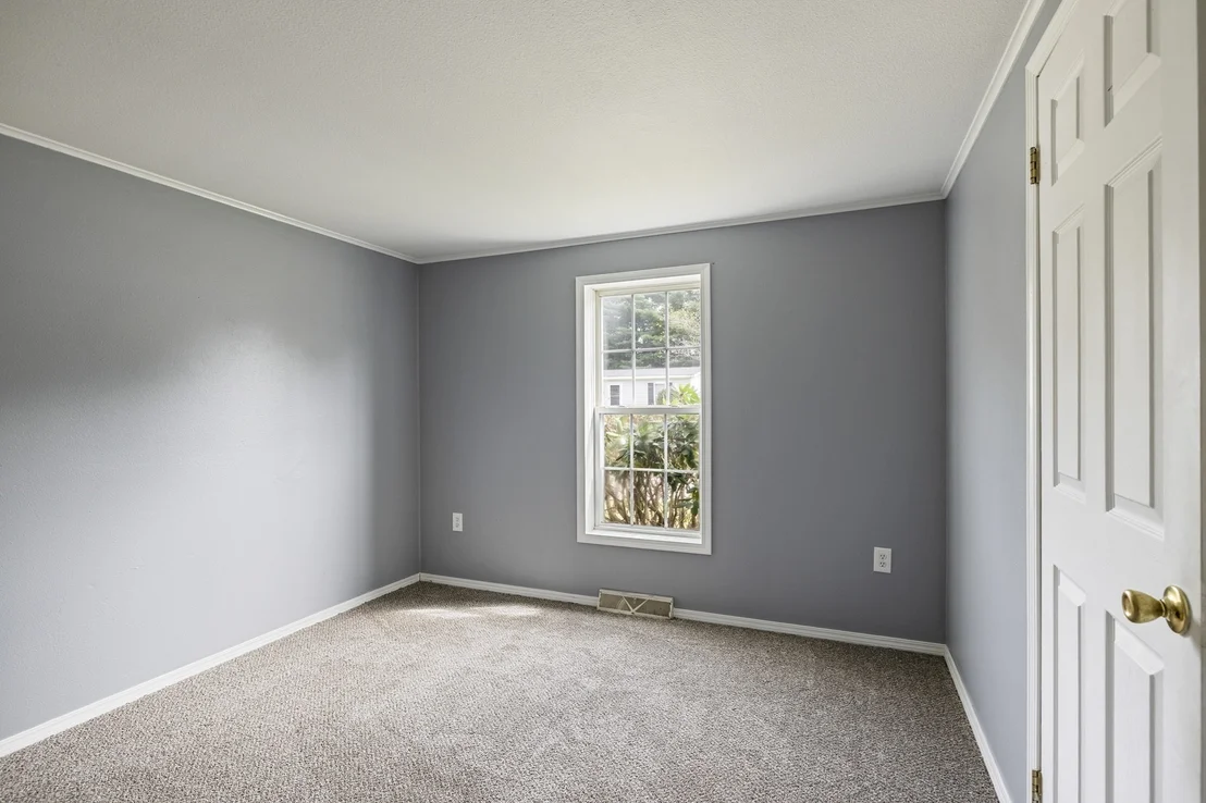 Photo of 21 Fox Run