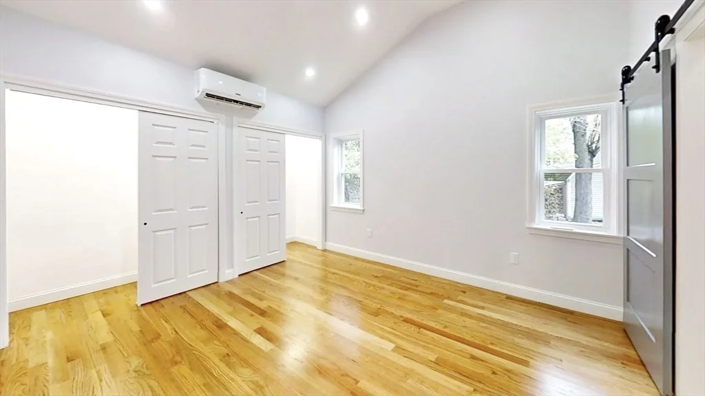 Photo of 8 Reardon Rd