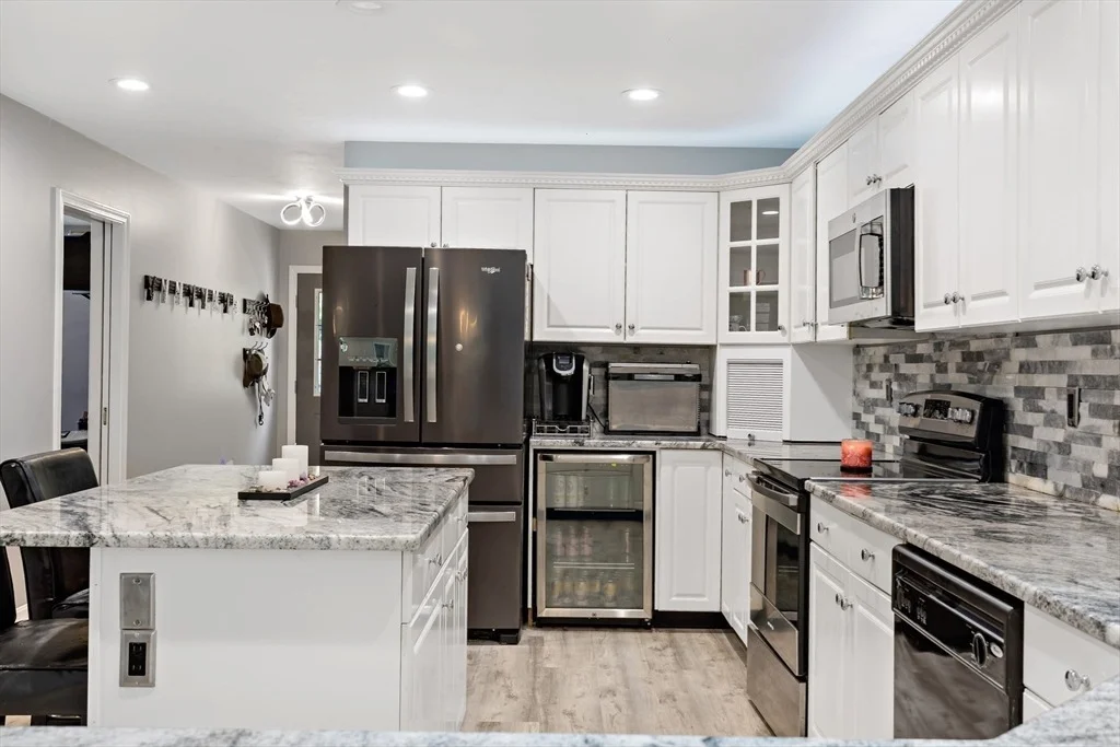 Photo of 5 Debbie Ln