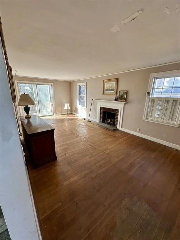 Photo of 18 Cushing Road