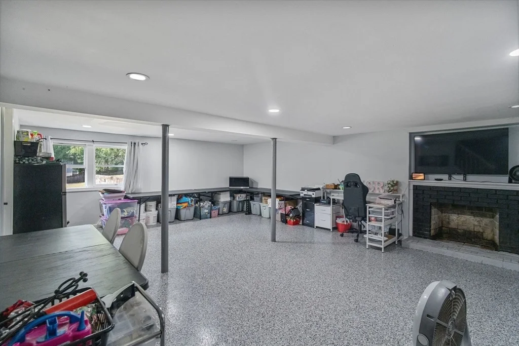 Photo of 281 Newton Rd