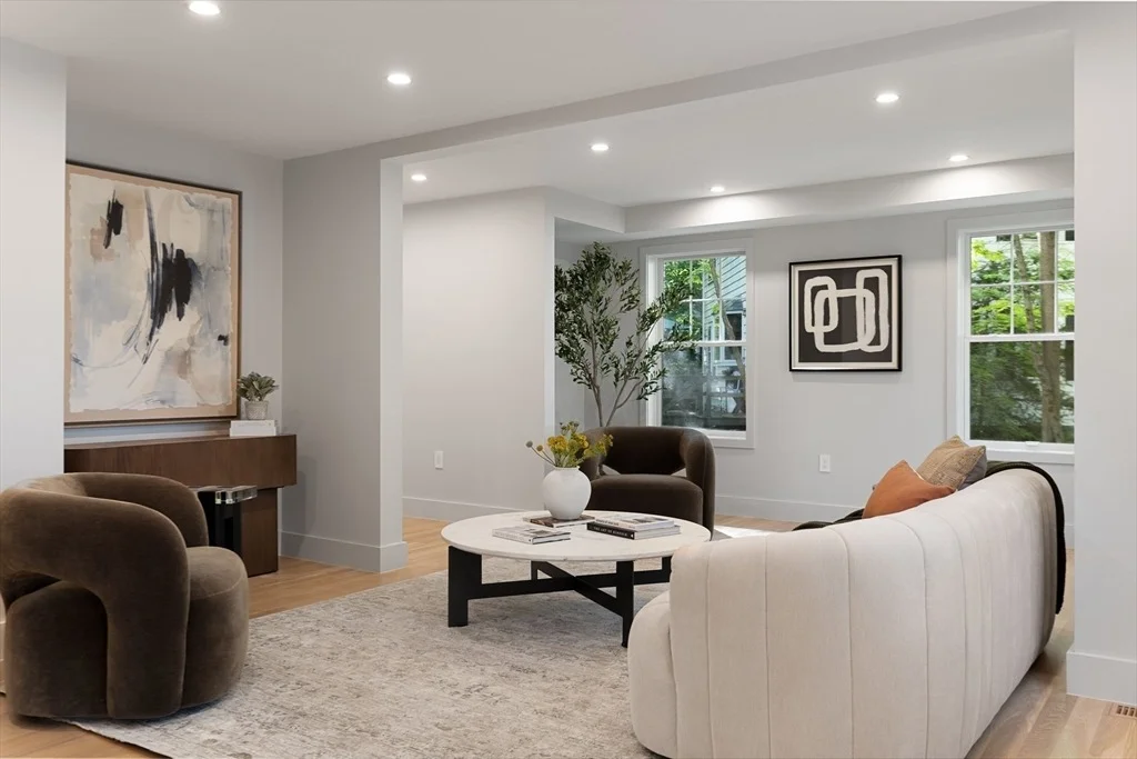 Photo of 100 Varick Rd