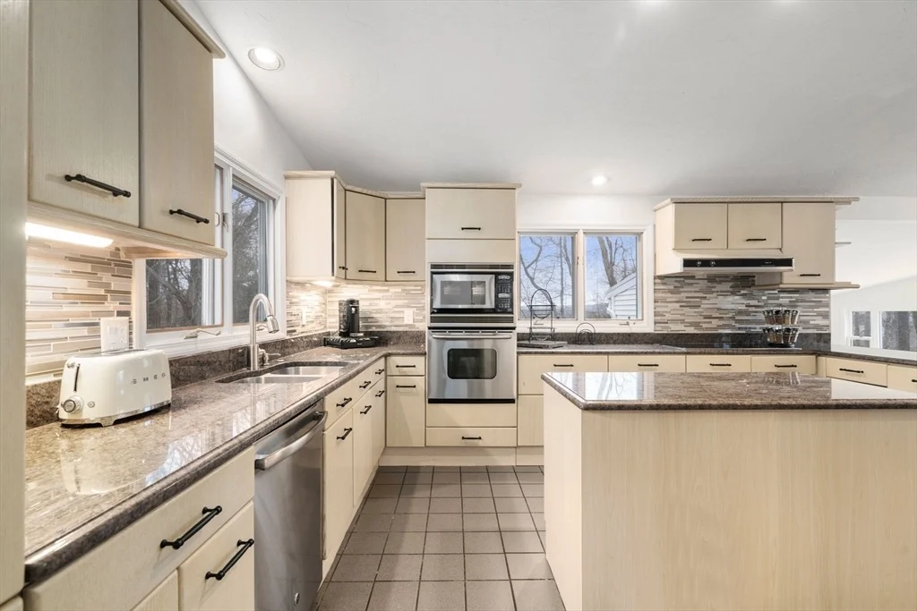 Photo of 106 Juniper Ridge Rd