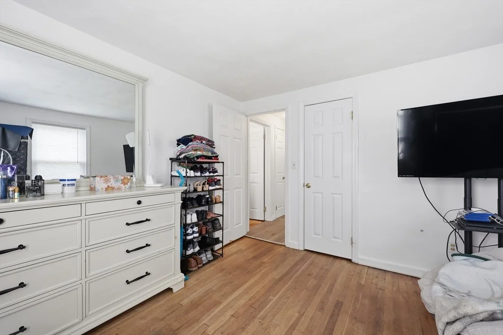 Photo of 55 River Rd