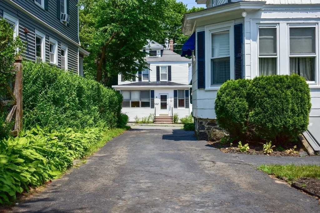 Photo of 30 Troy St