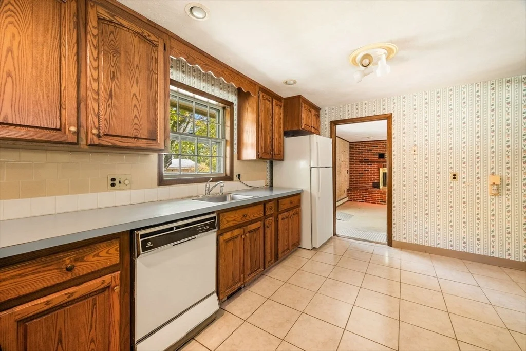 Photo of 8 Intervale Ave