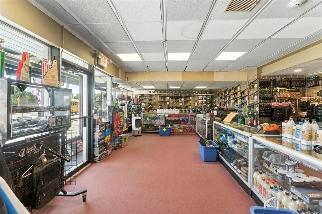 Photo of 1175 Post Road
