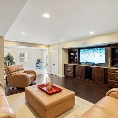 Photo of 6 Carriage Lane