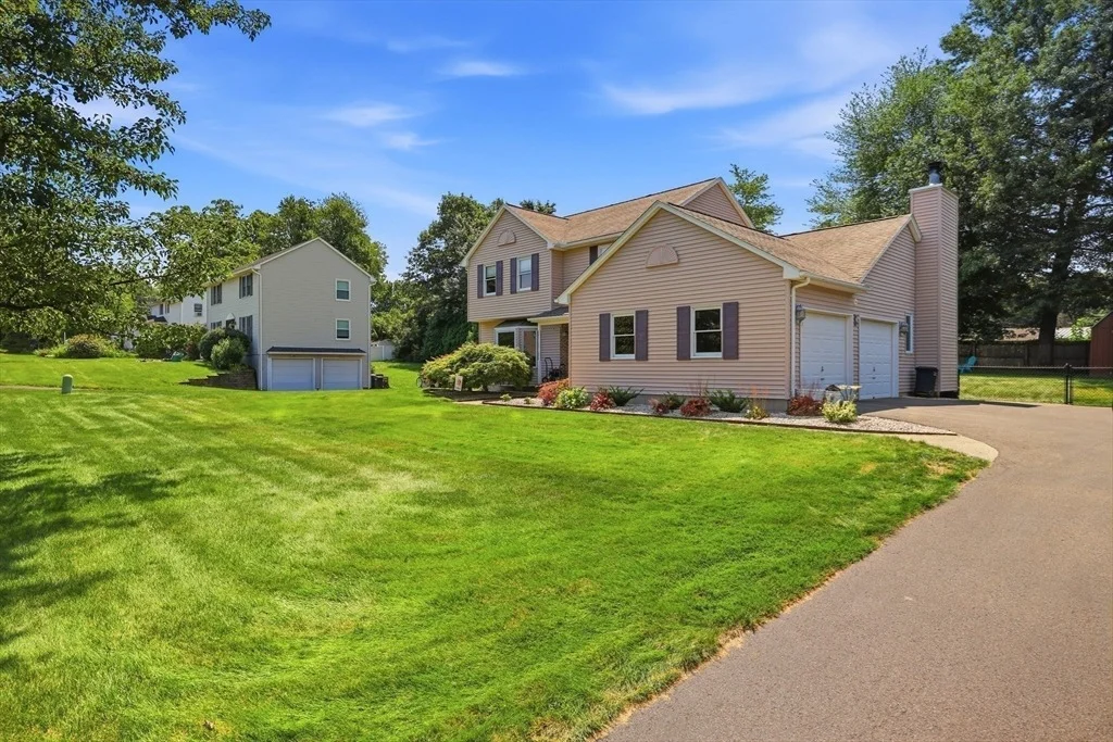 Photo of 16 Lessard