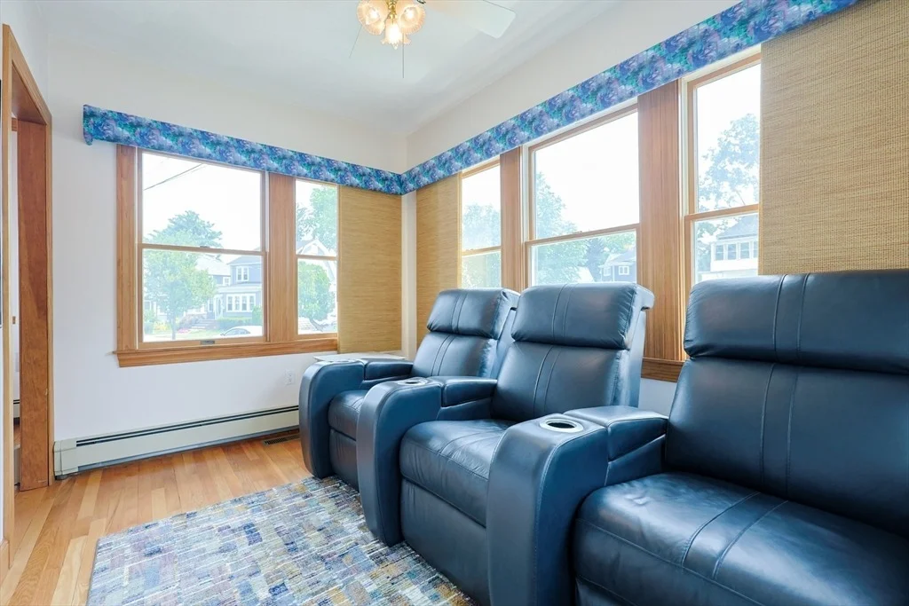 Photo of 76 Beach St