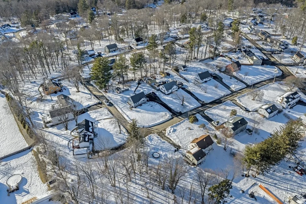 Photo of 8 Sunset Dr