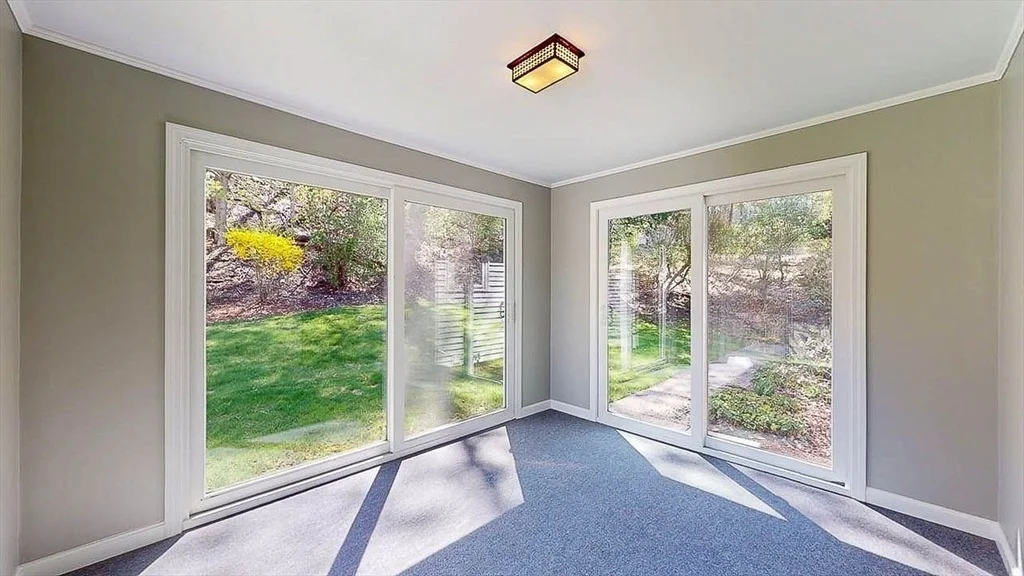 Photo of 31 Sun Valley Dr