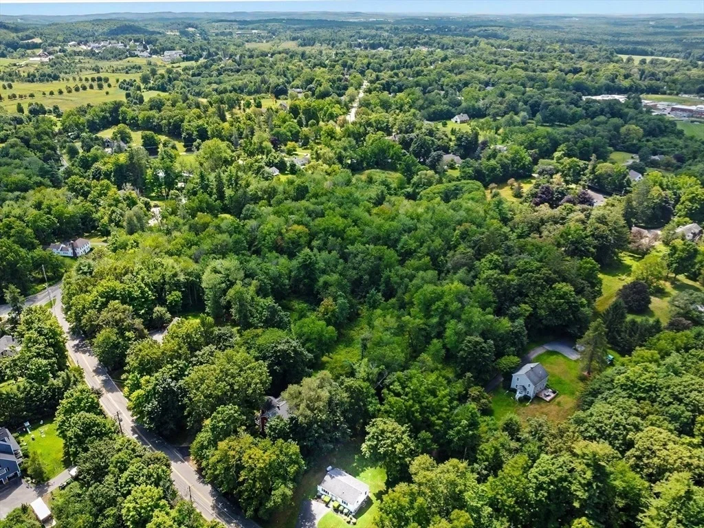 Photo of 33 Longley Rd