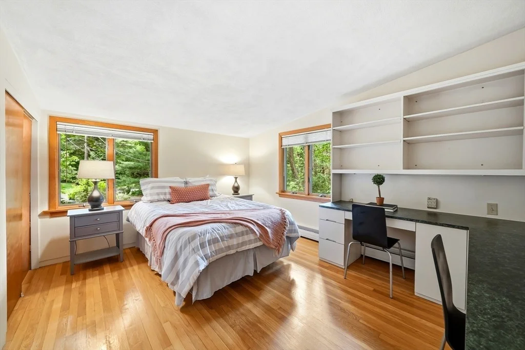 Photo of 6 Angier Rd
