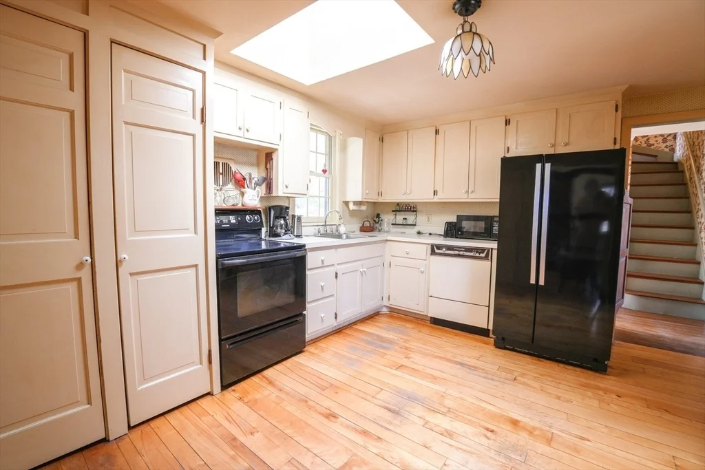 Photo of 12 Oak Tree Lane