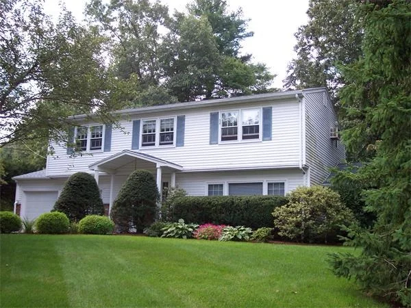 Photo of 44 Francine Dr