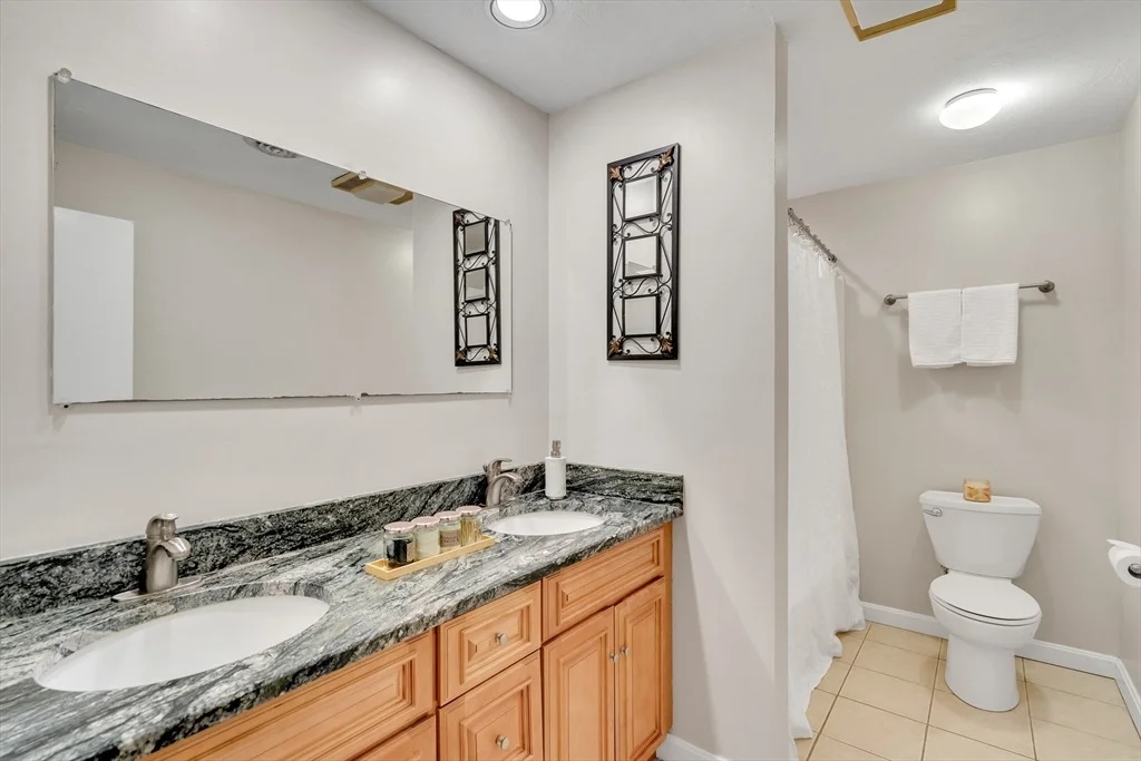 Photo of Unit 11 at 11 Beth Cir