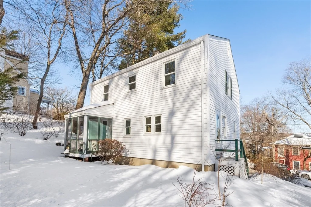 Photo of 115 Gloucester St