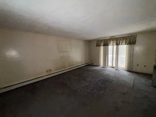 Photo of 16 Anglewood Lane