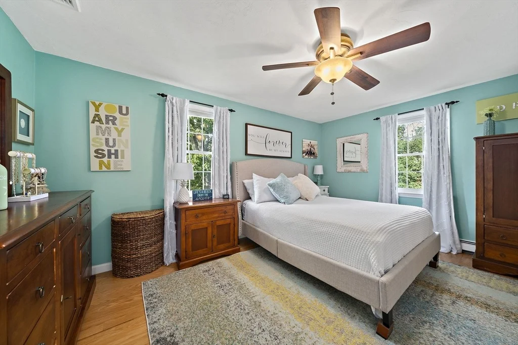 Photo of 32 Bourne Park Ave