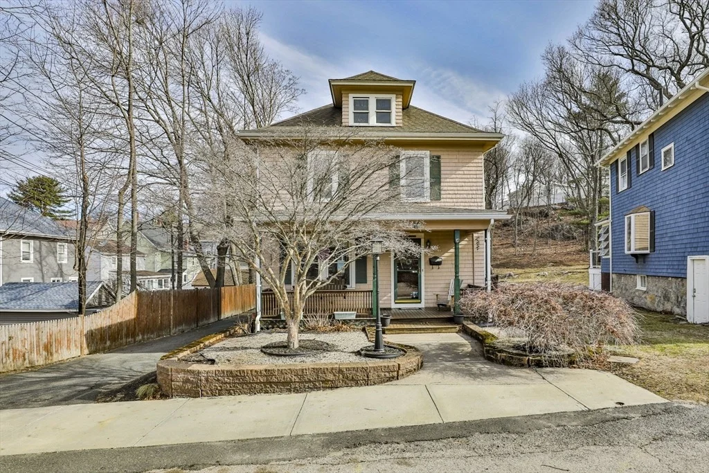 Photo of 20 Palmer Ave