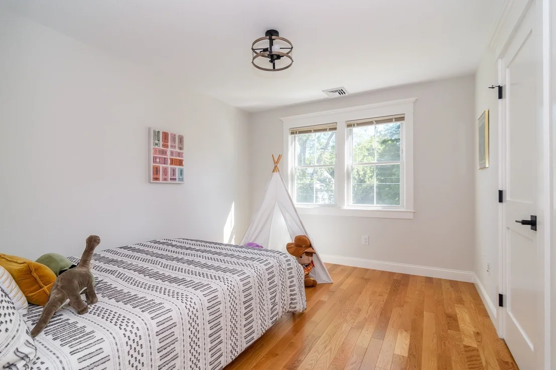 Photo of 16 Bradford Rd