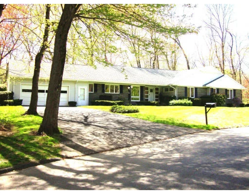 Photo of 100 Brookside Dr