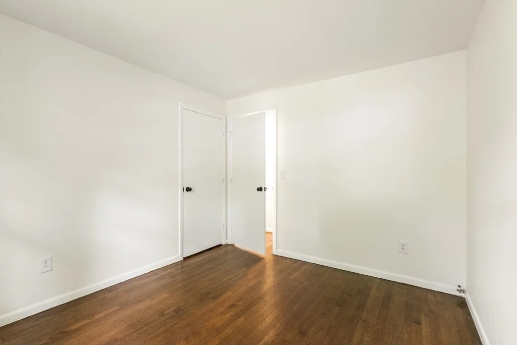 Photo of 13 Karen Cir