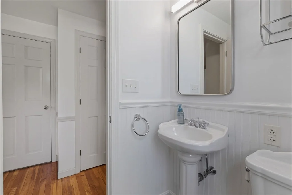 Photo of 4 Everett Dr