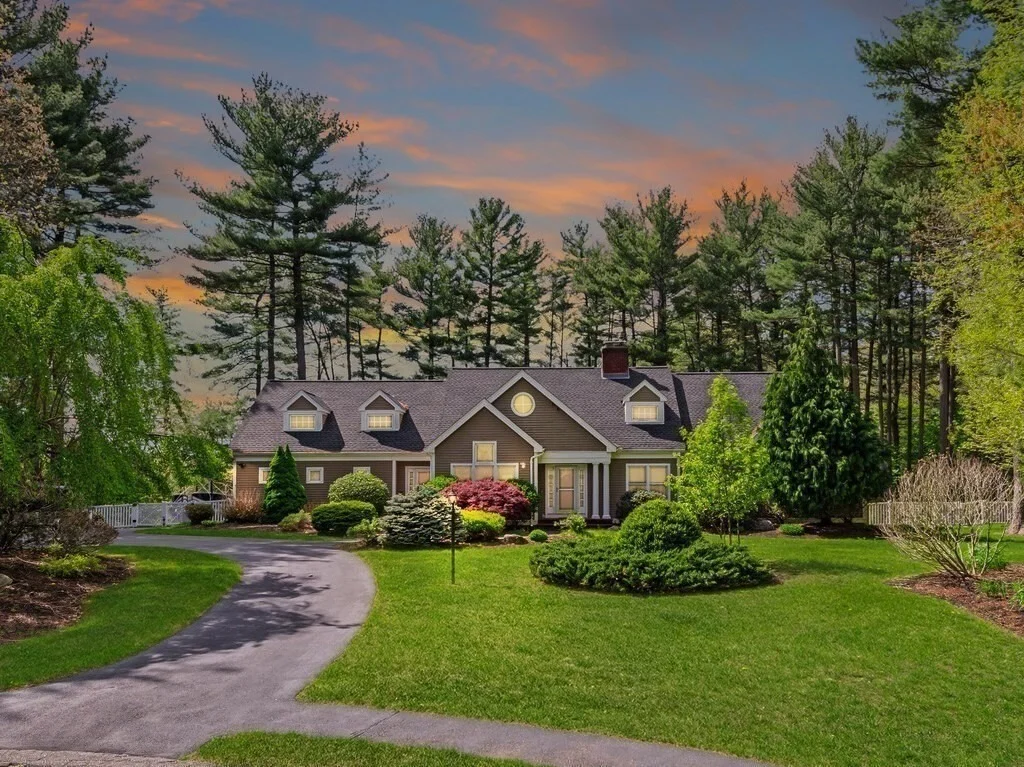 Photo of 33 Smallwood Cir