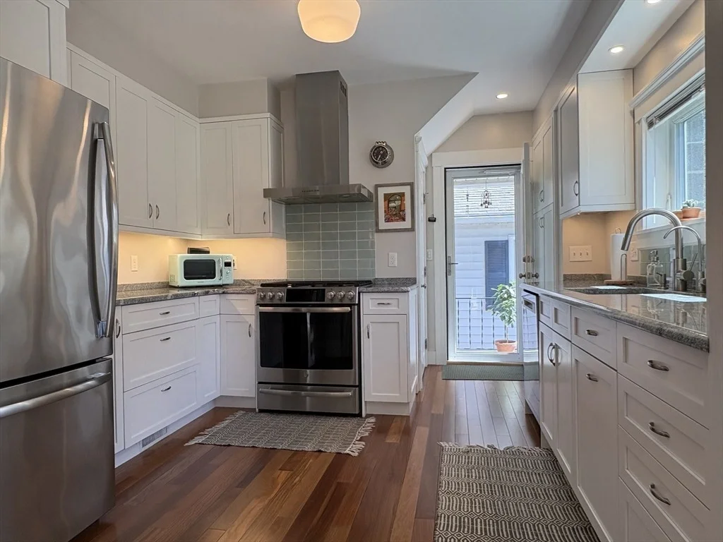 Photo of 17 Fairview Ave