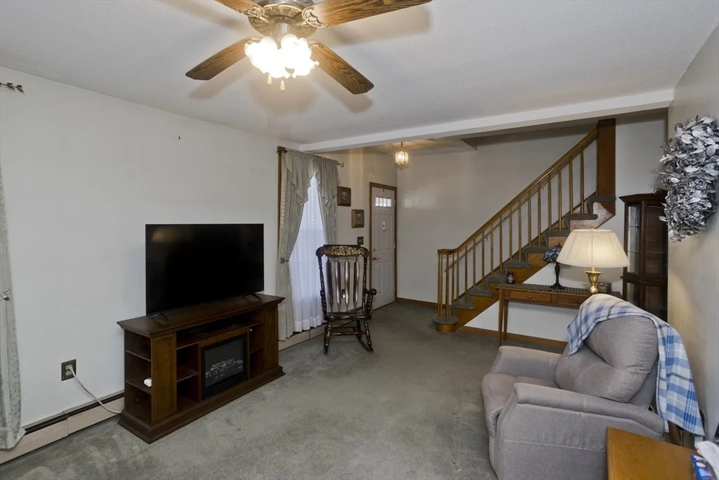 Photo of 14 Lawrence Rd