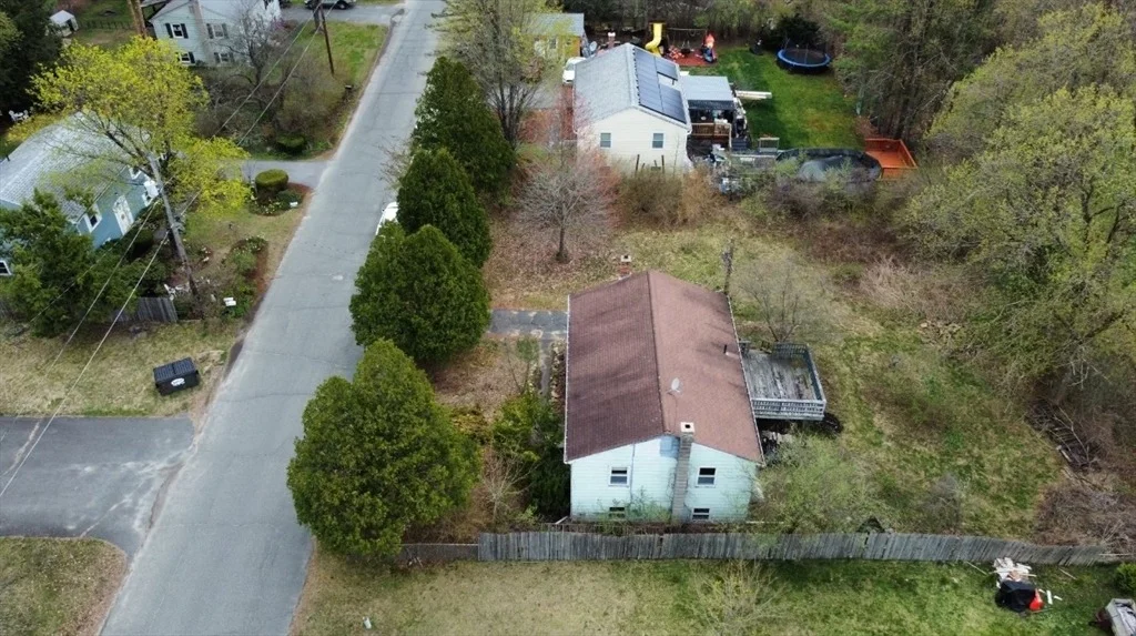 Photo of 16 Sandrah Dr