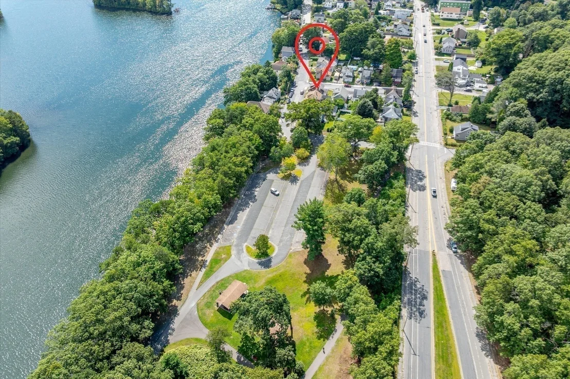 Photo of 308 Bridle Path