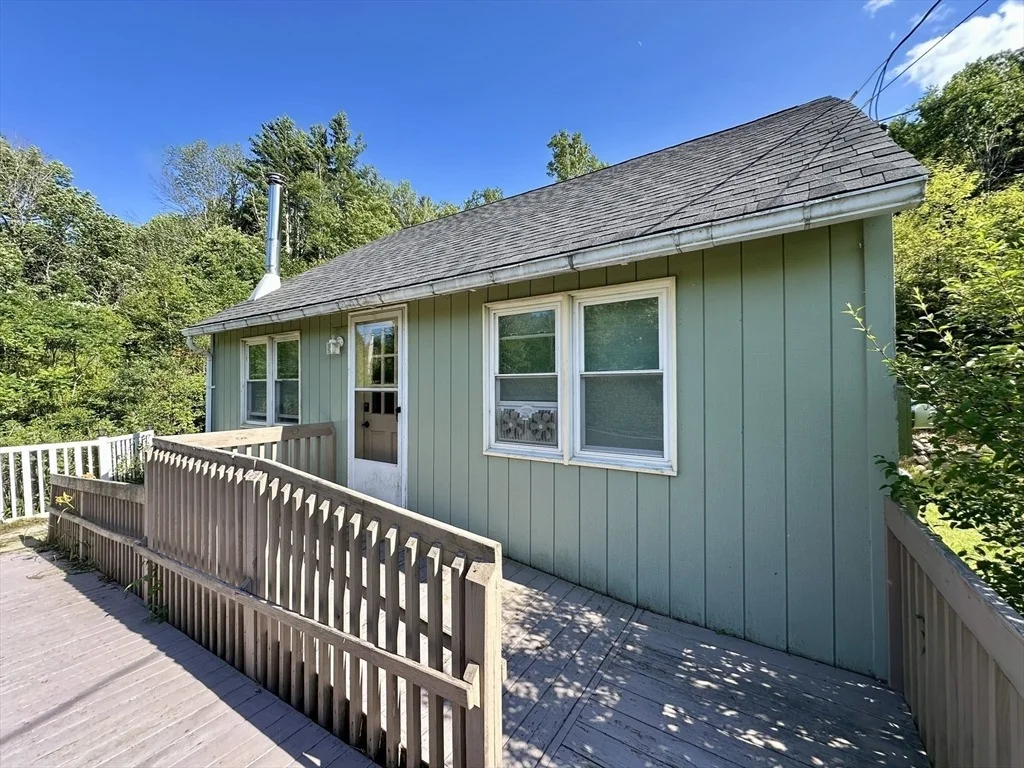 Photo of 455 Williamsburg Road