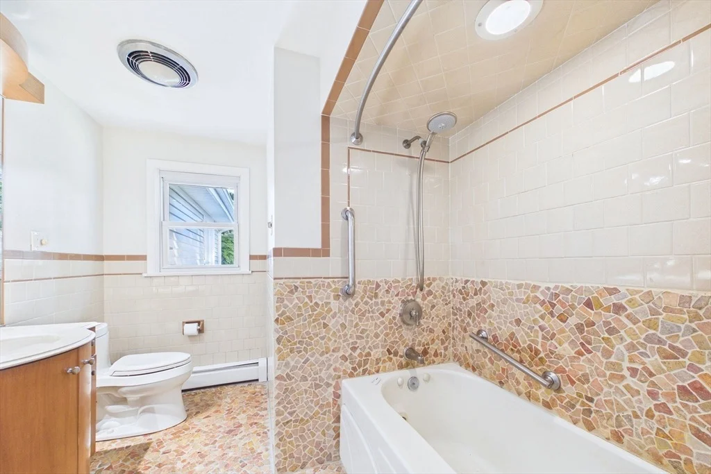Photo of 206 Lafayette St