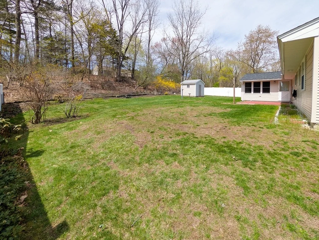 Photo of 14 Myrna Rd